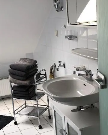 Apartment Ferienwohnung Bergisch Gladbach *